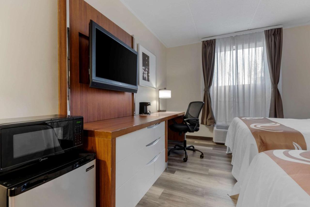 Quality & - Utica Hotel